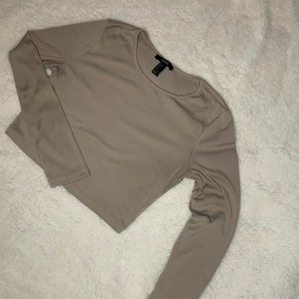 Longsleeve crop top